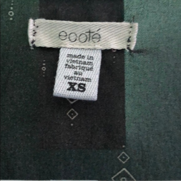 Urban Outfitters Cropped Top - Picture 2 of 3